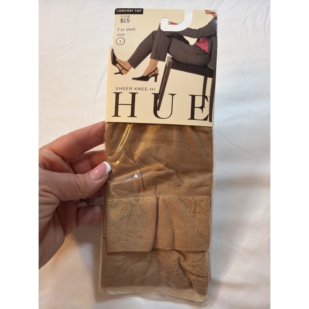 Hue Sheer Knee-High Stockings Comfort Top 2 Pair Pack Tan Size 1 Made in USA